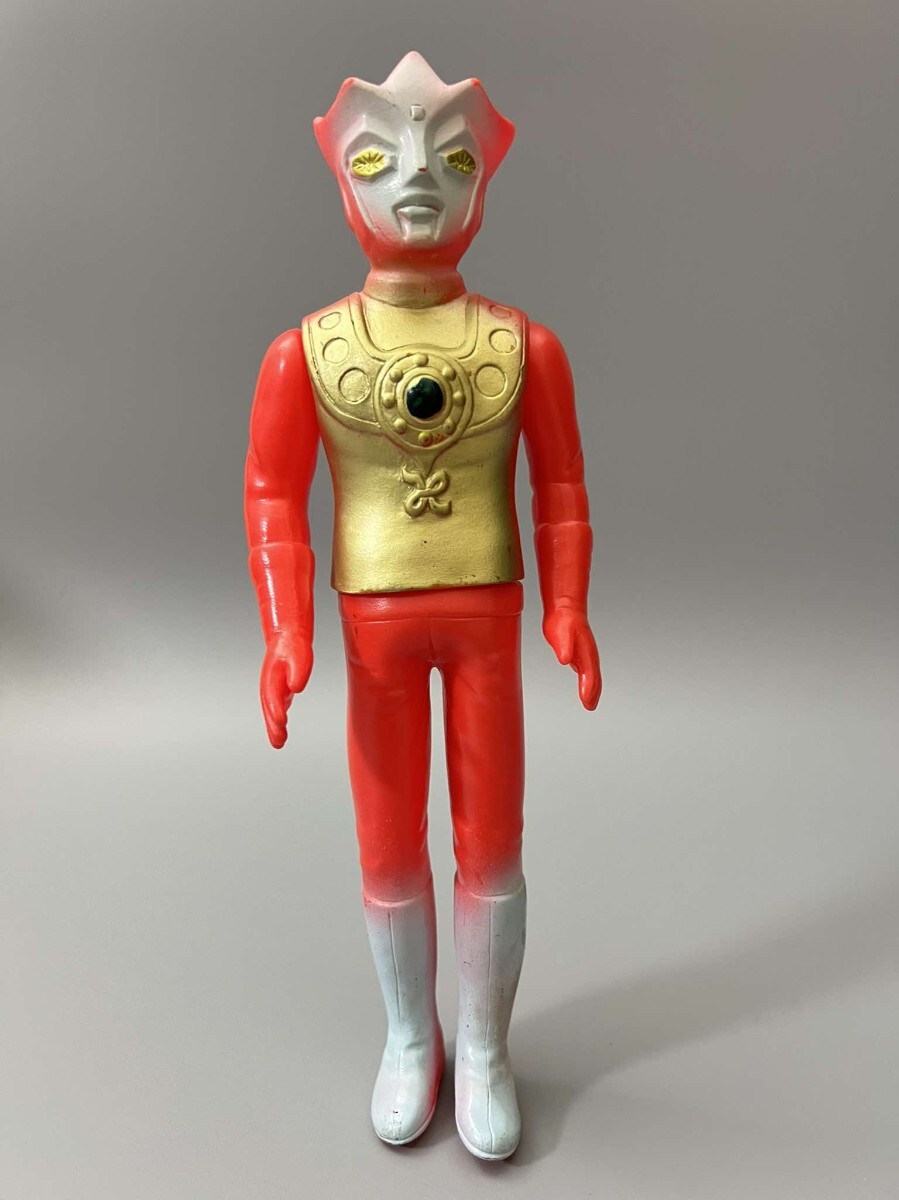当時物☆ウルトラマンレオ?・パチモノ?無版権 駄菓子屋 当時物☆ウルトラマンレオ?・パチモノ?無版権 駄菓子屋