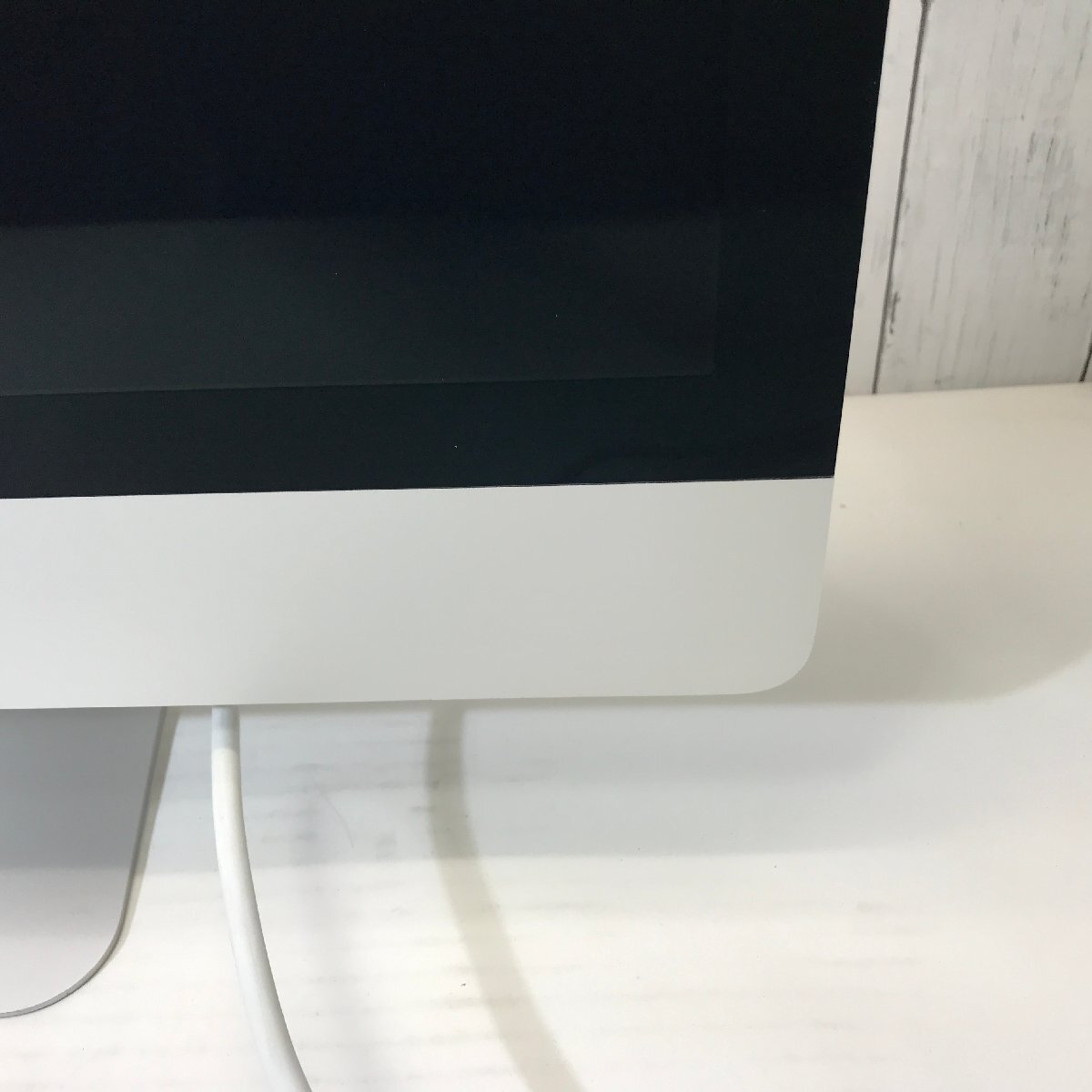 Apple Inc. iMac (Retina 4K 21.5-inch 2019) Core i5 3.00GHz Apple Inc. iMac (Retina 4K 21.5-inch 2019) Core i5 3.00GHz