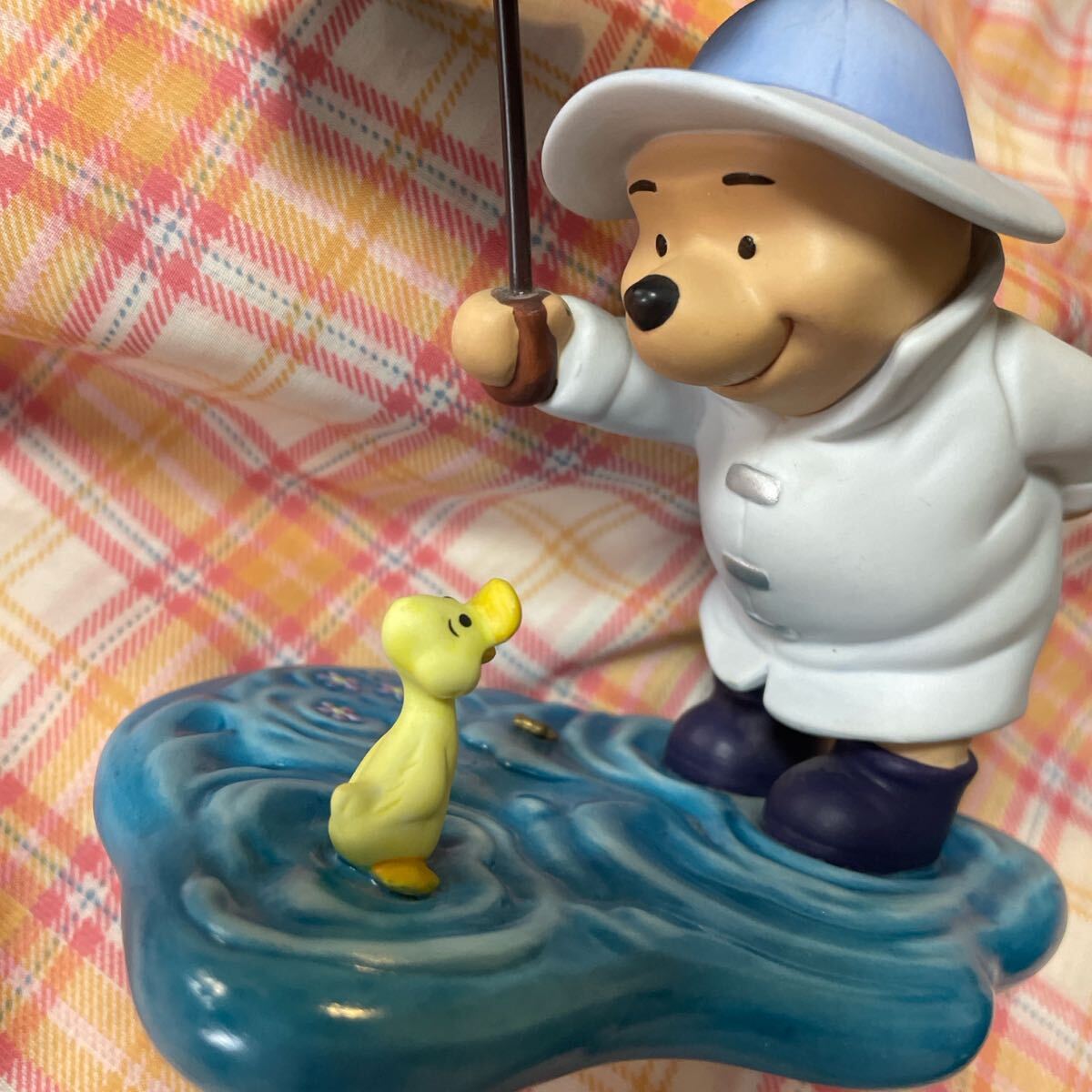 くまのプーさん Winnie the Pooh 雨の日 アヒル 傘 友達 あひる くまのプーさん Winnie the Pooh 雨の日 アヒル 傘 友達 あひる