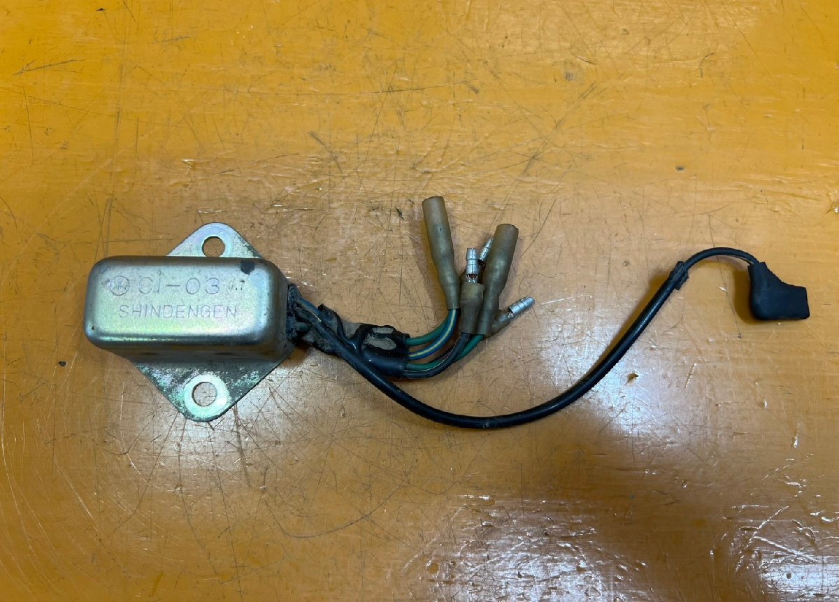 【送料無料!!】60219 中古 HONDA ホンダ xr200 xr200r cb125 cb125s xl125 CDI イグナイター 30400-437-013 動作未確認　ジャンク