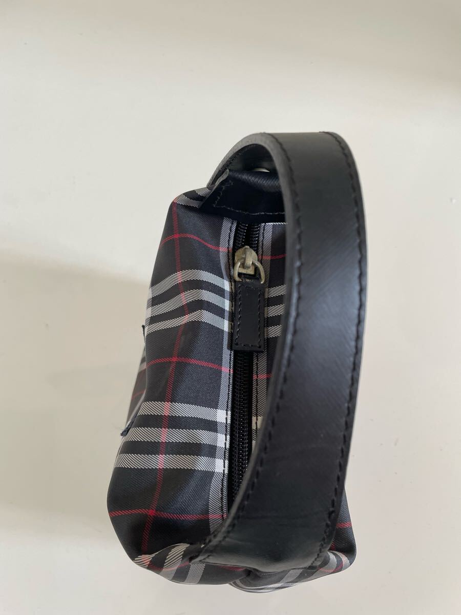BURBERRY LONDON バーバリーロンドン ノバチェック ポーチ BURBERRY LONDON バーバリーロンドン ノバチェック ポーチ