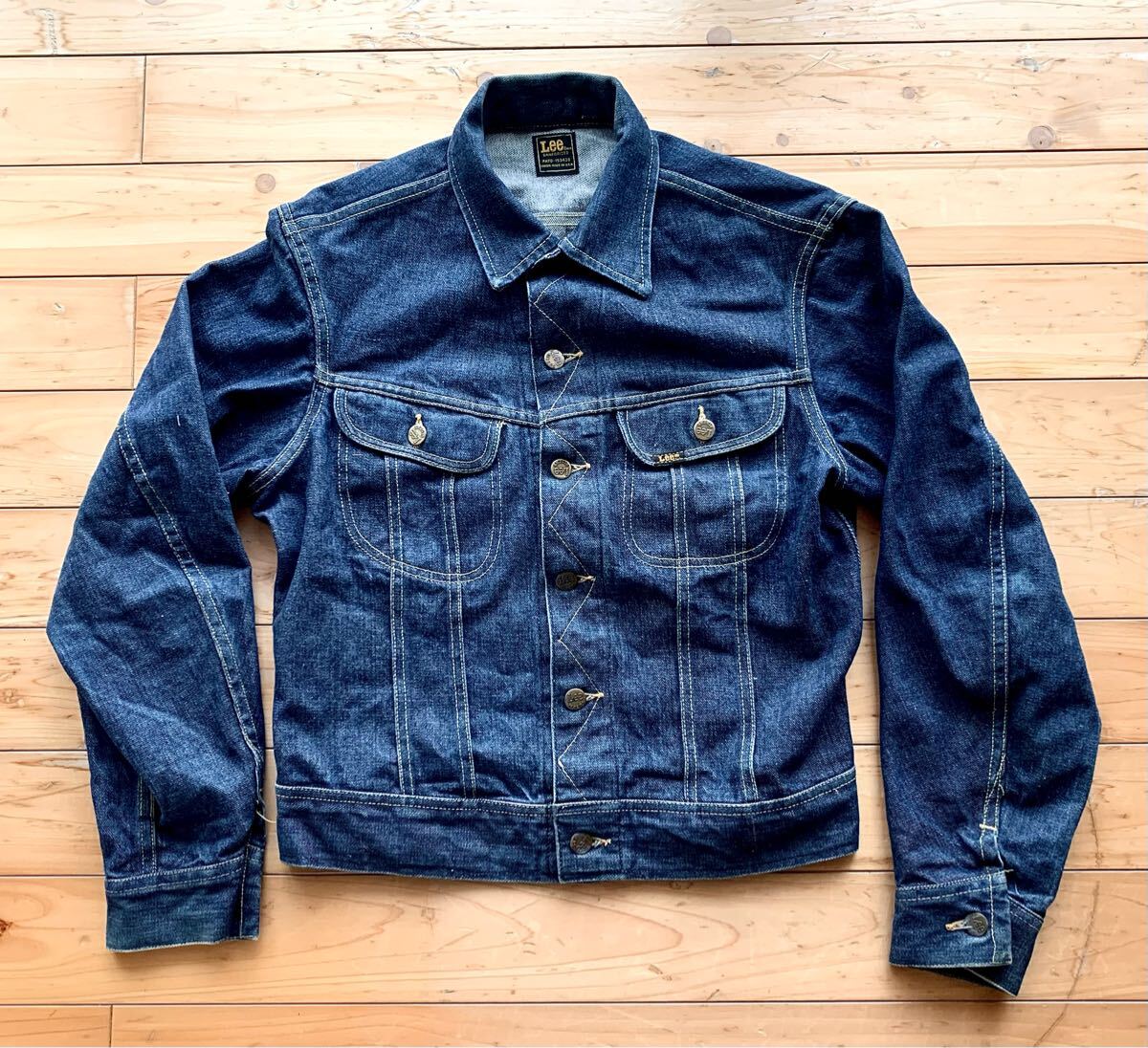 70年代製 ヴィンテージ 美品 Lee 220-J デニムジャケット 四角黒 70年代製 ヴィンテージ 美品 Lee 220-J デニムジャケット 四角黒