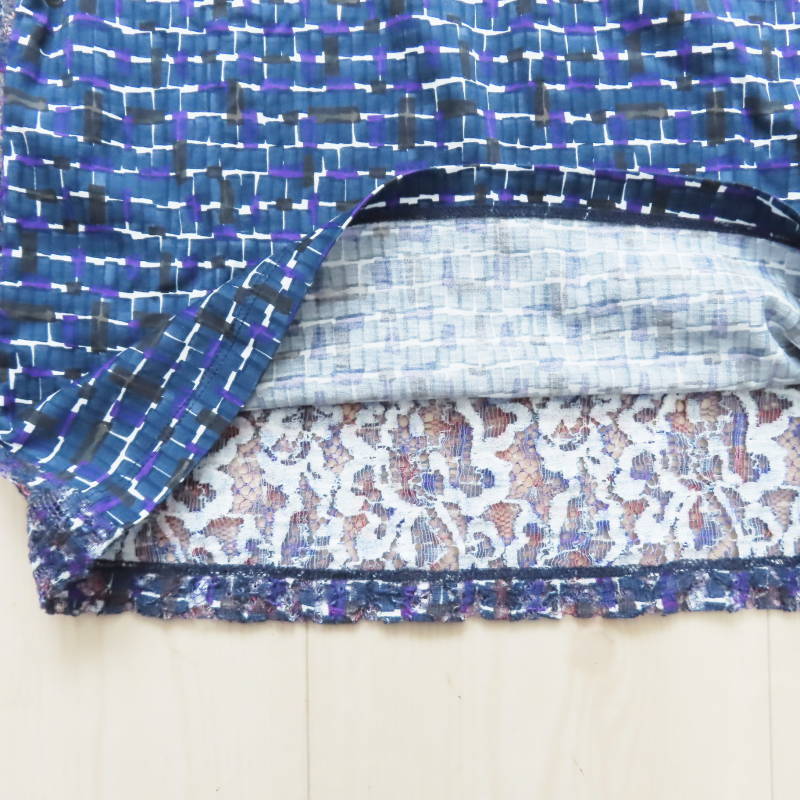 M04-k125 BOTTEGA VENETA ボッテガヴェネタ 裝飾デザインレース 長(zhǎng)袖カットソー トップス 38 ネイビー