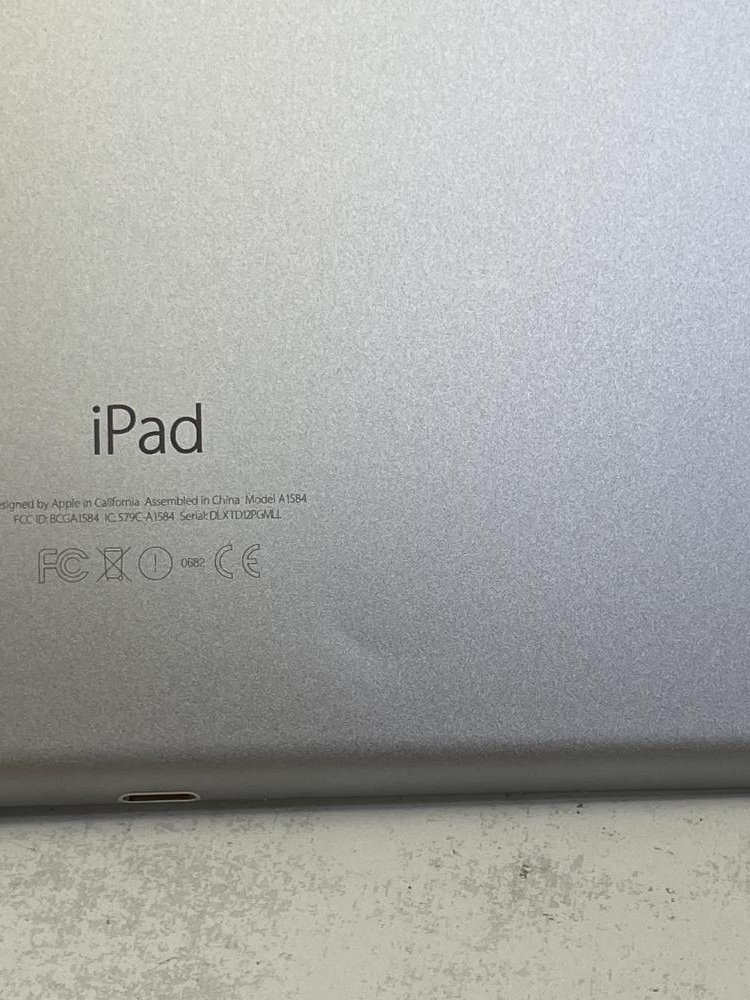 K124【ジャンク品】 iPad PRO 12.9インチ(第1世代) 128GB Wi K124【ジャンク品】 iPad PRO 12.9インチ(第1世代) 128GB Wi