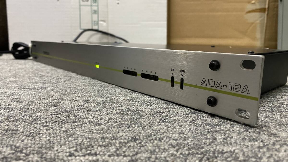 Yahoo!オークション - TRITECH ADA-12A 高音質オーディオ信号分配器