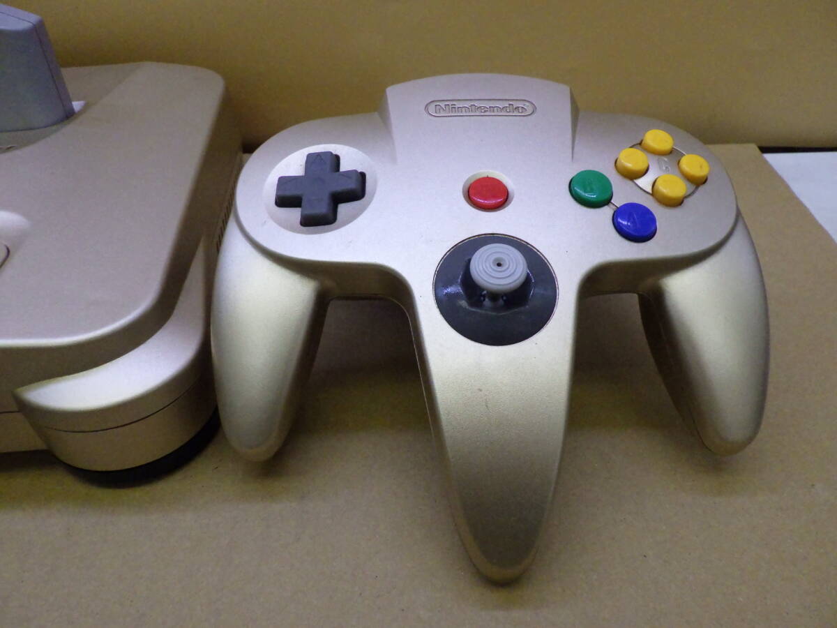 動作品 任天堂 NINTENDO64 ニンテンドー64 NUS-001 ゴールド色 動作品 任天堂 NINTENDO64 ニンテンドー64 NUS-001 ゴールド色
