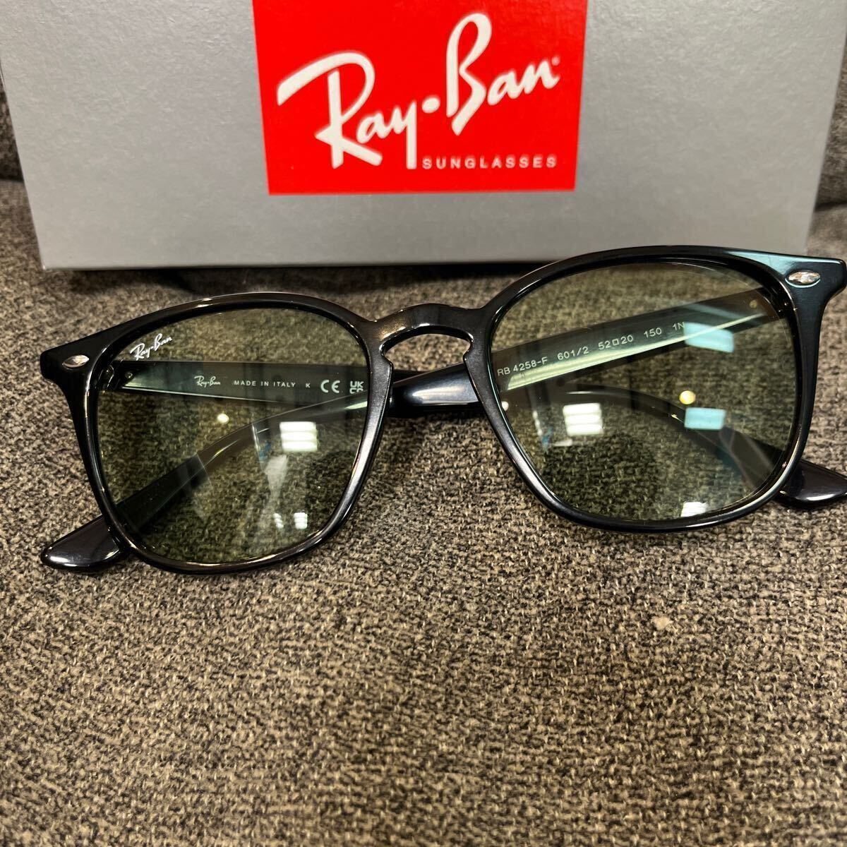 日本正規品RayBan レイバンサングラス RB4258F 601/2 アジアン 日本正規品RayBan レイバンサングラス RB4258F 601/2 アジアン