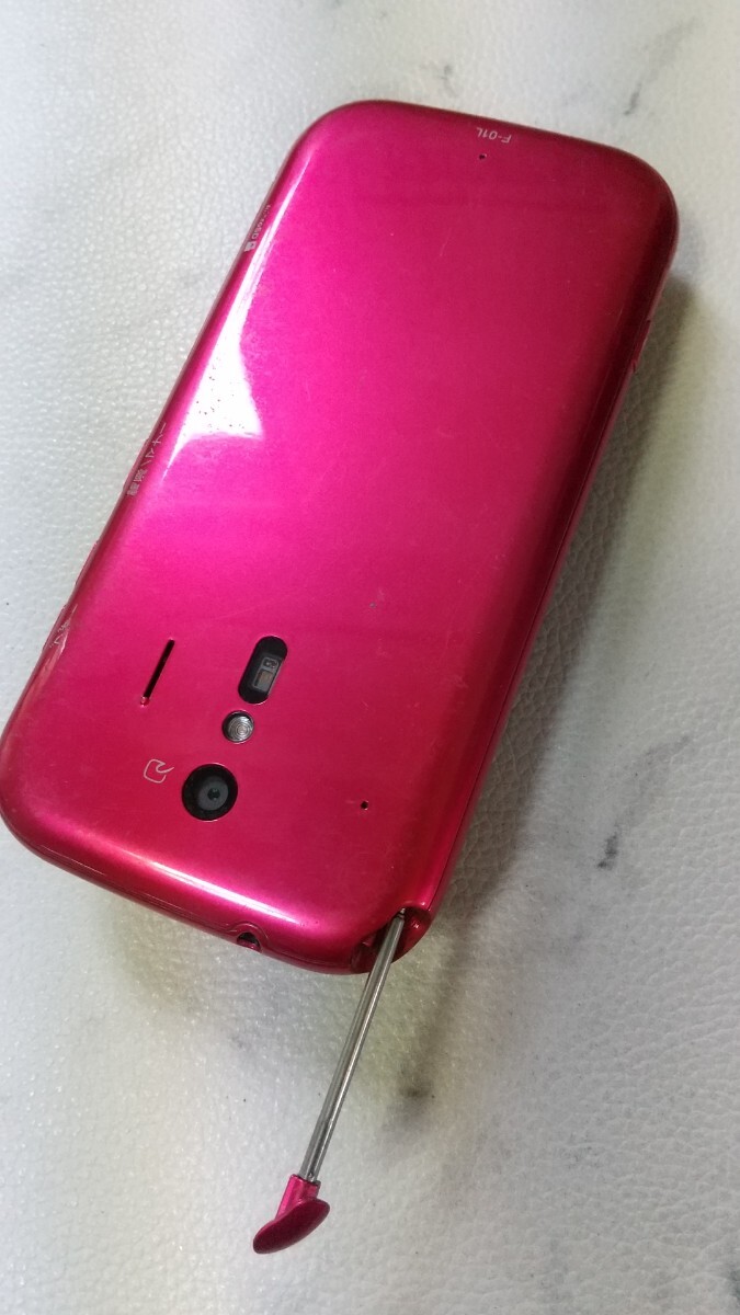 S2313 docomo SIMフリー らくらくスマートフォン me F-01L S2313 docomo SIMフリー らくらくスマートフォン me F-01L