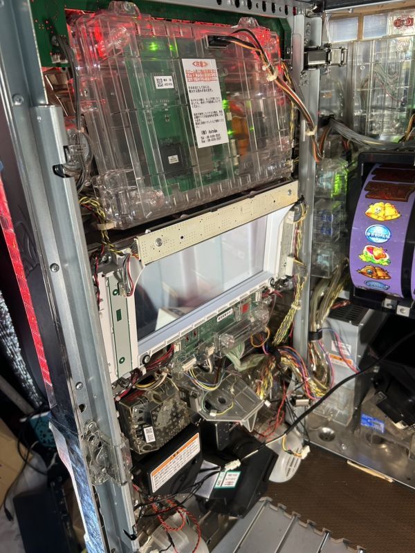 KPE パチスロ実機 マジカルハロウィン4 コイン不要機付き KPE パチスロ実機 マジカルハロウィン4 コイン不要機付き