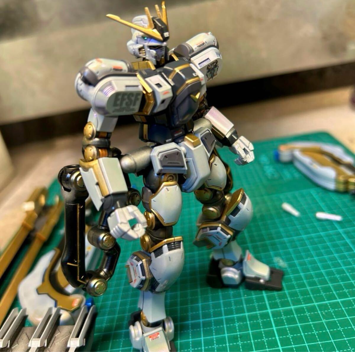 塗装済み完成品!1/144 HGアトラスガンダム 機動戦士ガンダム 塗装済み完成品!1/144 HGアトラスガンダム 機動戦士ガンダム