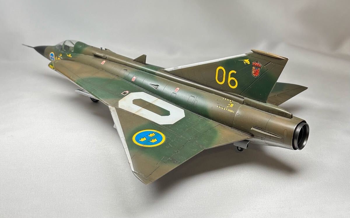 ☆完成品☆ ハセガワ 1/48 サーブ J35F/J ドラケン スウェーデン ☆完成品☆ ハセガワ 1/48 サーブ J35F/J ドラケン スウェーデン