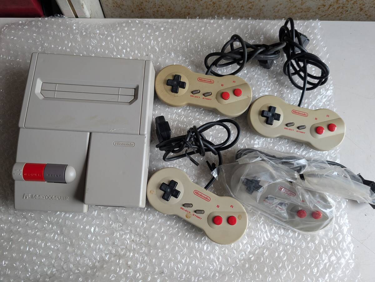 FC ニューファミコン 本体 HVC-101 ニンテンドー 任天堂 FC ニューファミコン 本体 HVC-101 ニンテンドー 任天堂