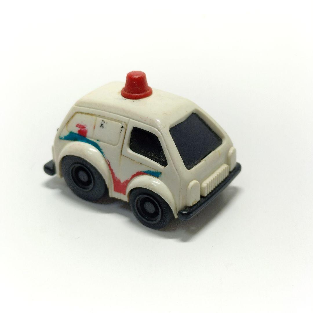 当時物 タカラ 豆ダッシュ 救急車 TAKARA JAPAN チョロQ ミニカー 当時物 タカラ 豆ダッシュ 救急車 TAKARA JAPAN チョロQ ミニカー