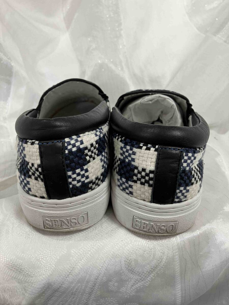 SENSO 白紺チェック柄 スリポン 箱付き サイズ39 定価19000円