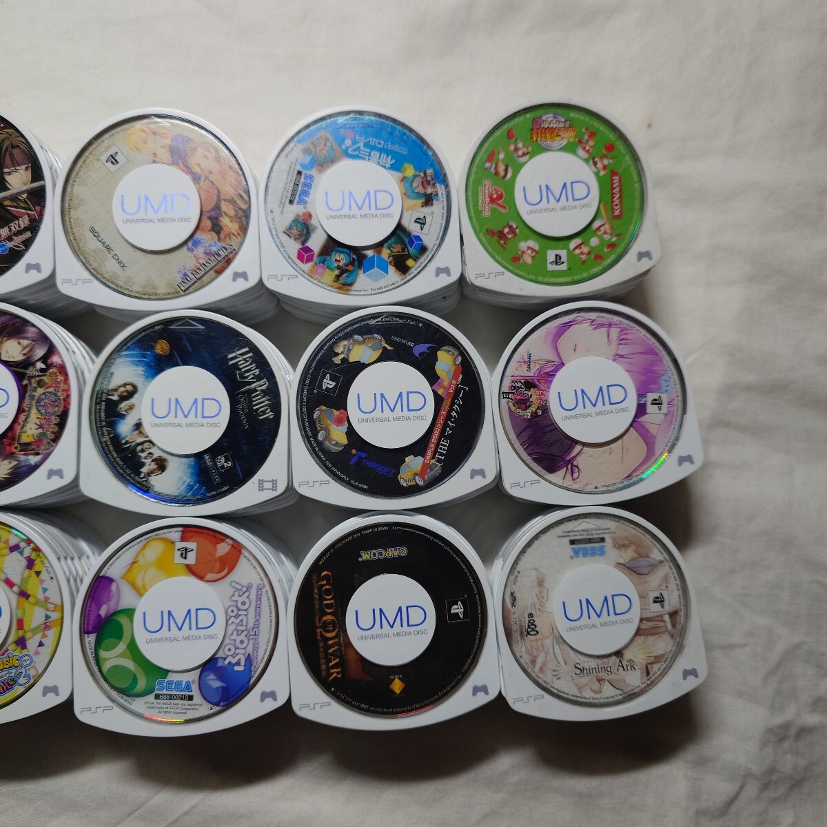 PSP ソフト大量 約210本以上まとめ売り☆ 大量 ダブりあり 動作 PSP ソフト大量 約210本以上まとめ売り☆ 大量 ダブりあり 動作