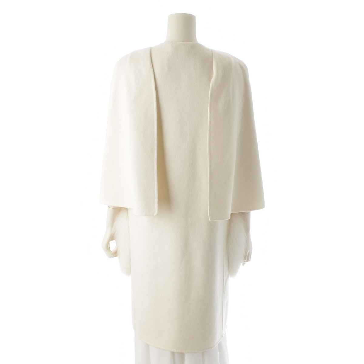 フェンディ ウール フォックスファー ノーカラー コート FF8522 W1D ホワイト ブラック 40【中古】