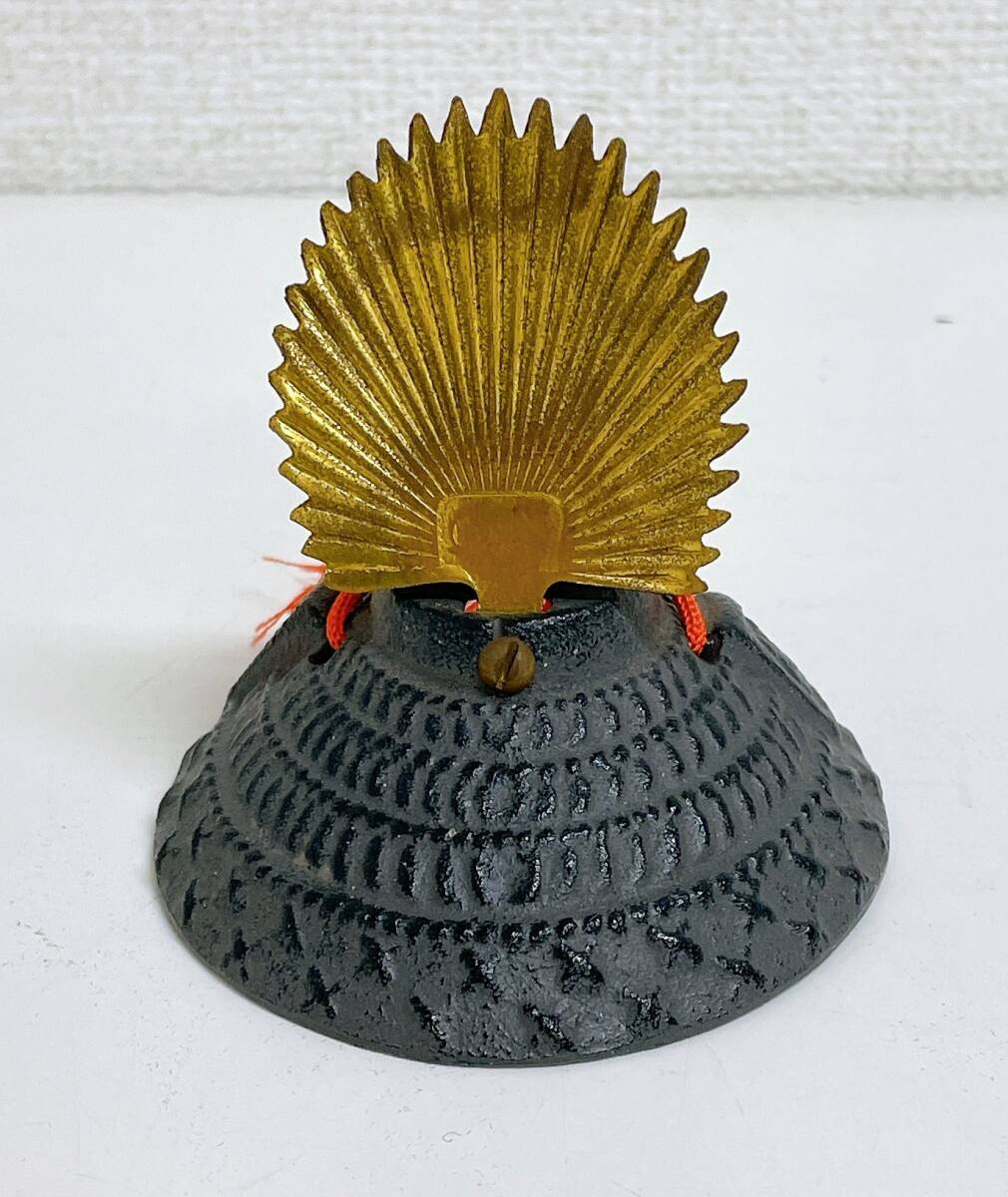 【開(kāi)運(yùn) 出世兜飾り 太閤秀吉(たいこうひでよし)黃金の豆兜】鉄制/高さ7.5cm/戦國(guó)武將/豊臣秀吉 兜/記念品/K74-035