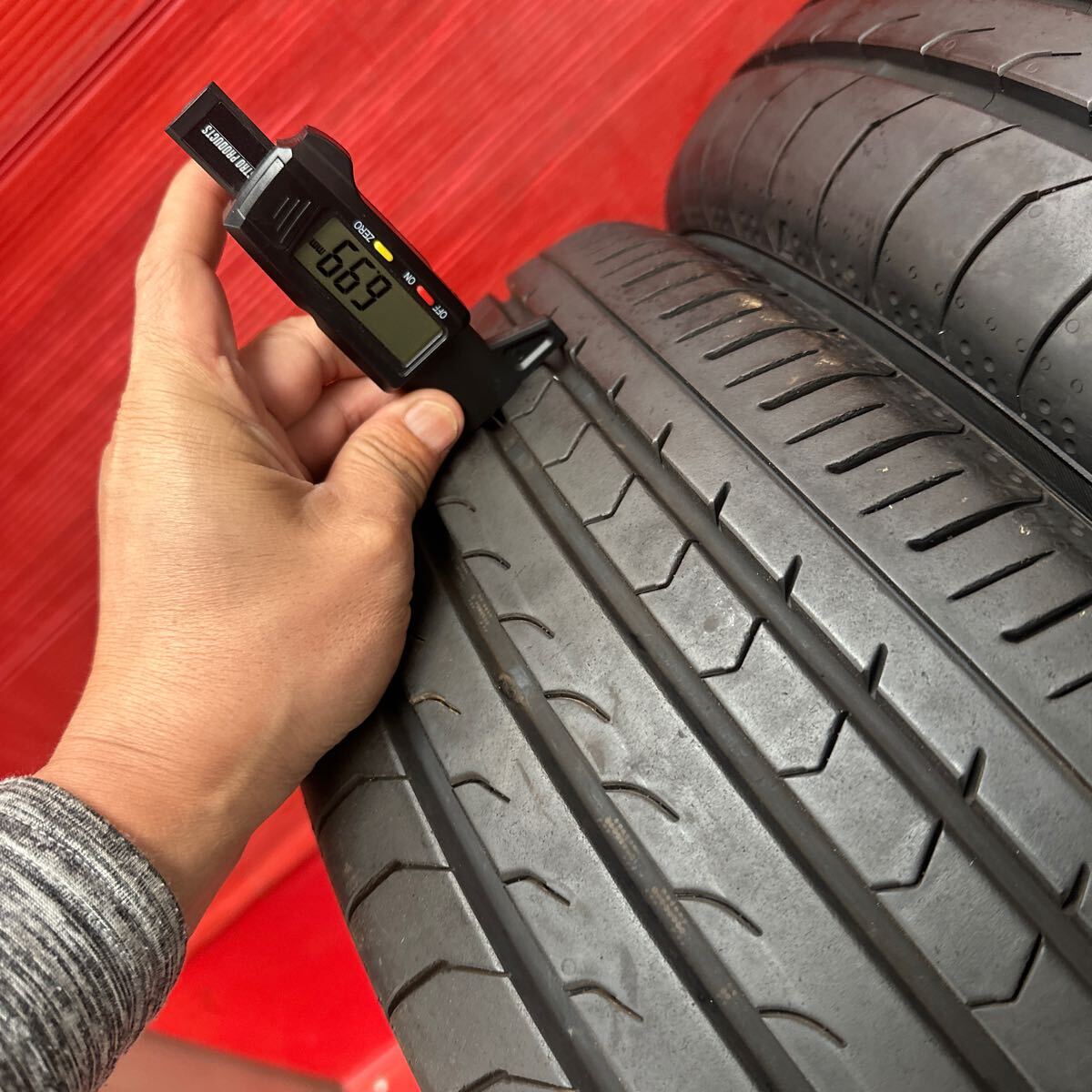 205/60R16(92H)YOKOHAMA BluEarth-RV RV03 205/60-16 ヨコハマ 205/60R16(92H)YOKOHAMA BluEarth-RV RV03 205/60-16 ヨコハマ