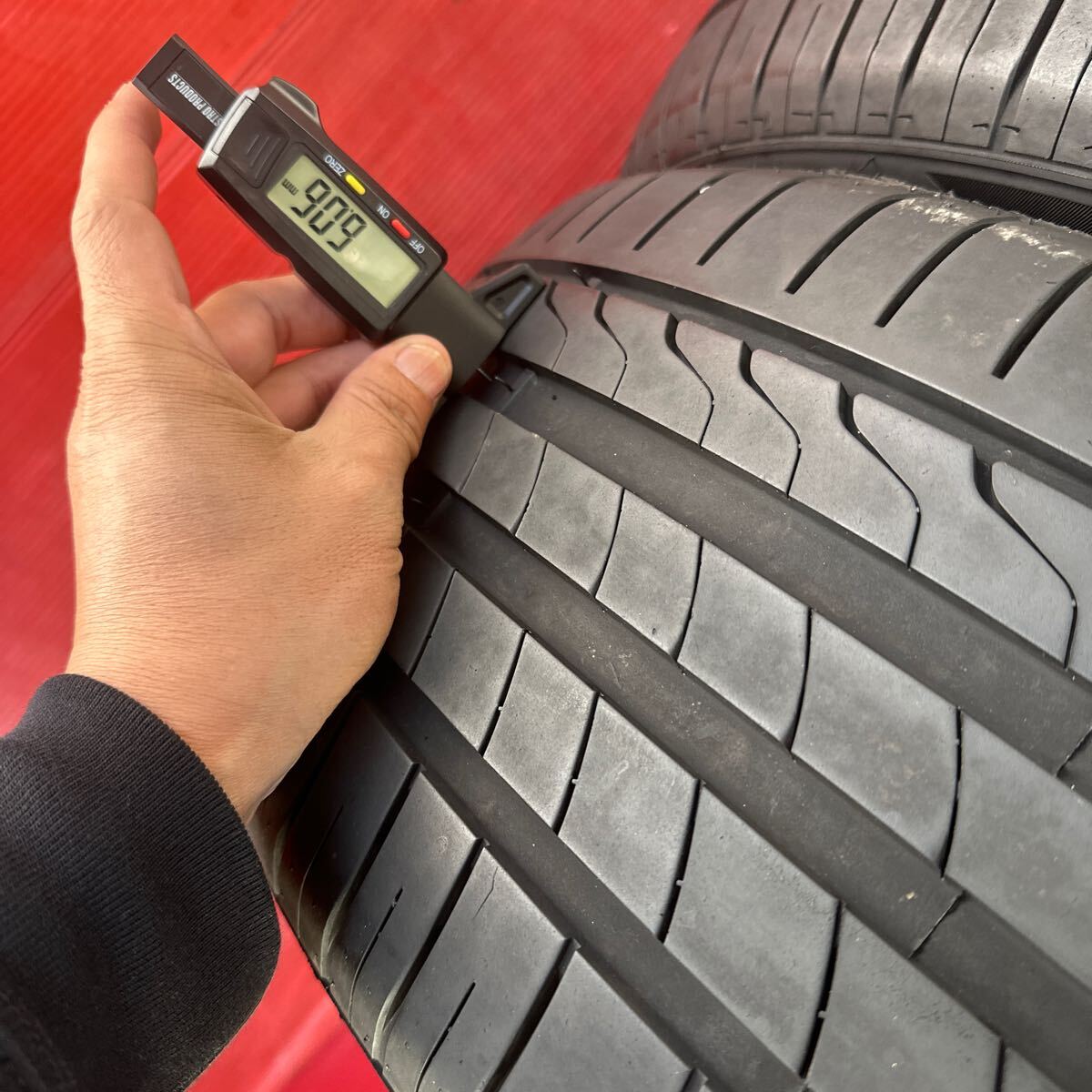 245/40ZR19（98Y）MINERVA RADIAL F205 245/40-19 ミネルヴァ　2024年製　バリ山　4本セット_画像2