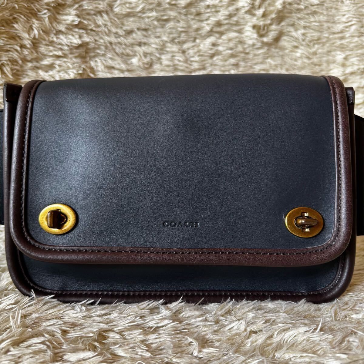美品/希少色○COACH オールドコーチ ウエストポーチ ボディ 美品/希少色○COACH オールドコーチ ウエストポーチ ボディ
