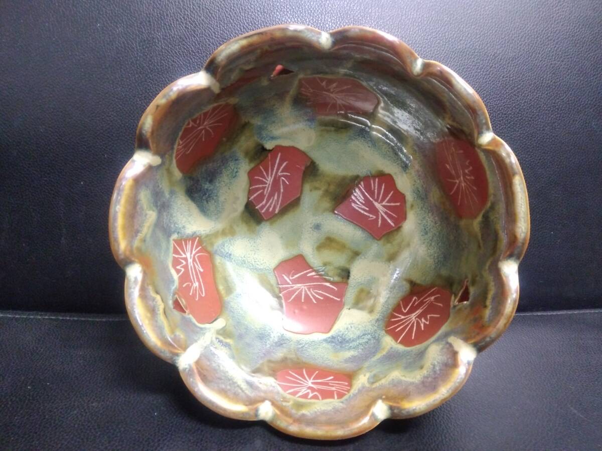 《食器》銘無「陶磁器：ほおずきのような模様 菓子鉢」 高さ：約10.3cm・口直径：約19.9cm ホオズキ 菓子器 大鉢 和食器_画像5