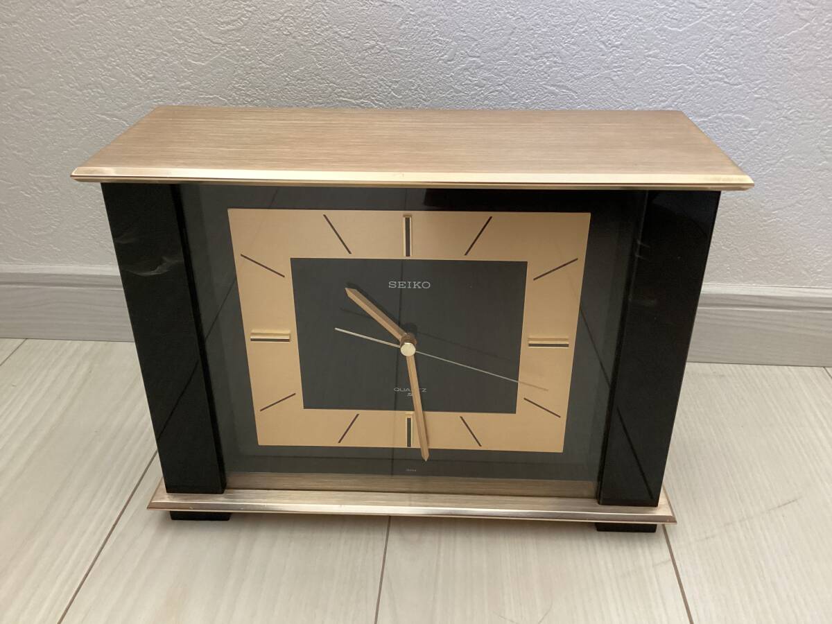 日本製/1980年製/SEIKO/QUARTZ/置き時計/ゴールド/大理石風 日本製/1980年製/SEIKO/QUARTZ/置き時計/ゴールド/大理石風