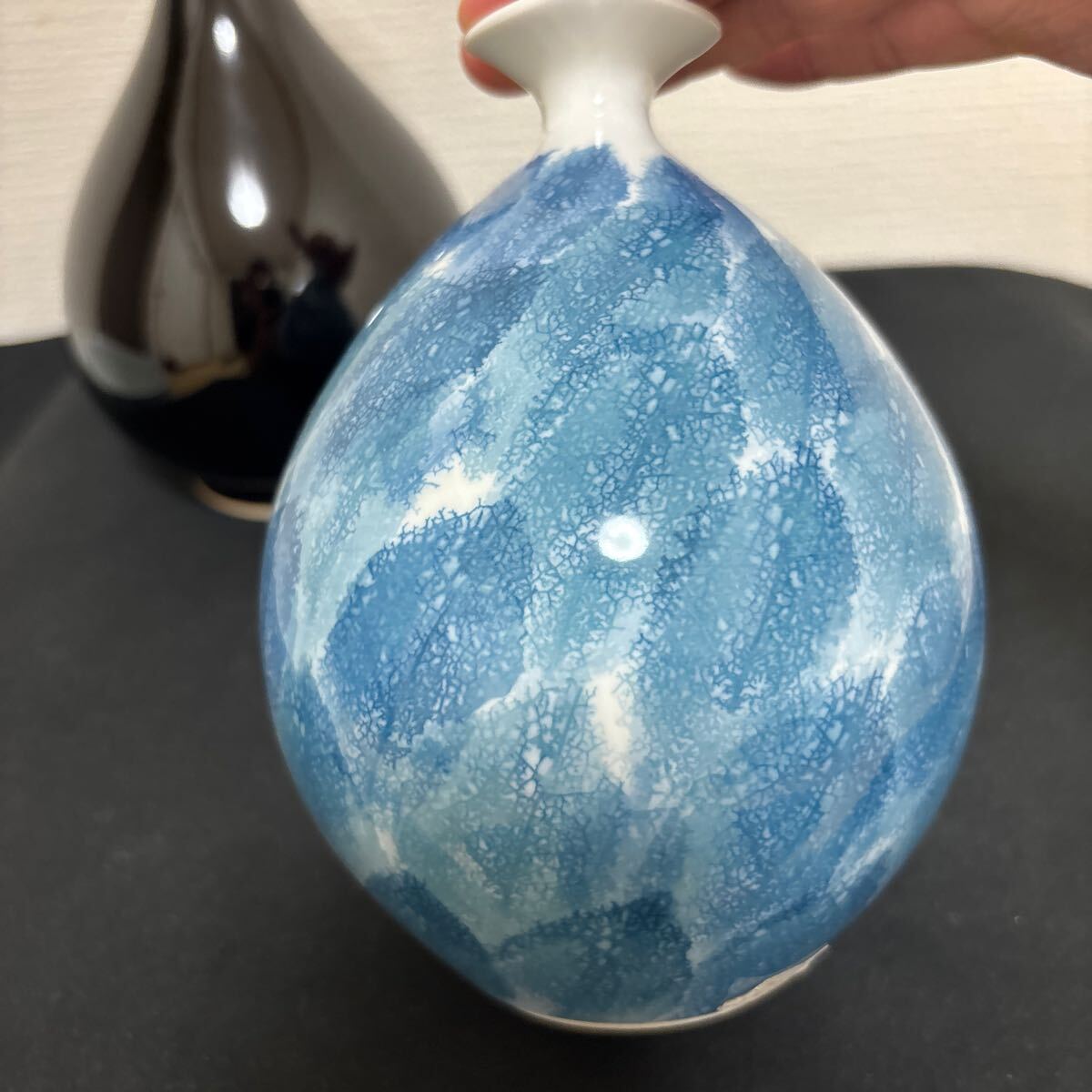 藤井朱明 壺 飾り壺 花器 日展人気作家 花瓶 有田焼 人間国宝 共 藤井朱明 壺 飾り壺 花器 日展人気作家 花瓶 有田焼 人間国宝 共