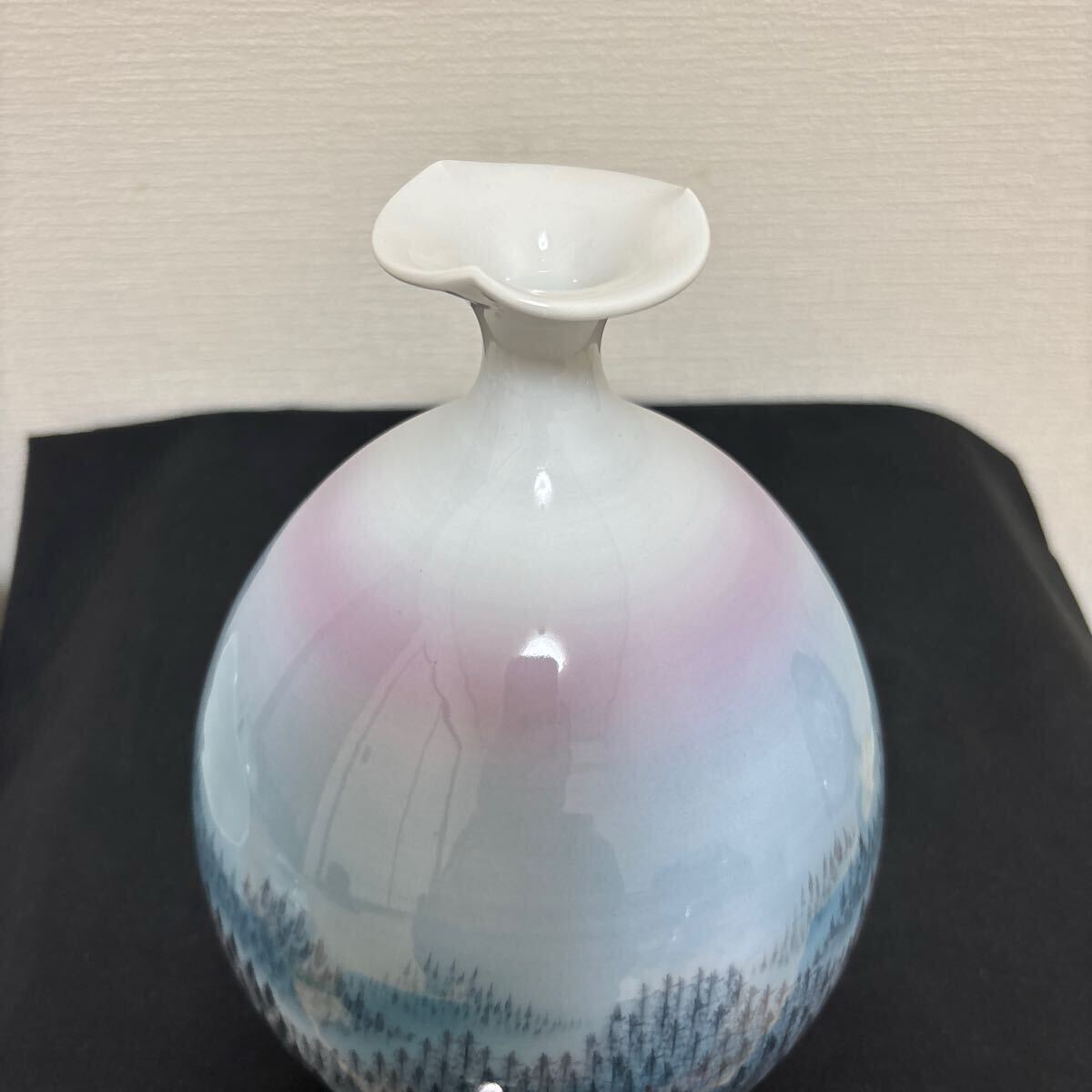 藤井朱明 壺 飾り壺 花器 日展人気作家 花瓶 有田焼 人間国宝 共 藤井朱明 壺 飾り壺 花器 日展人気作家 花瓶 有田焼 人間国宝 共