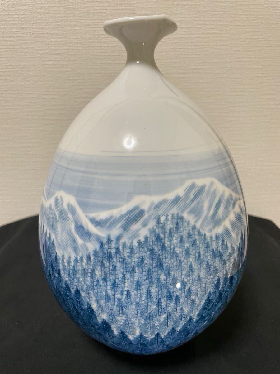 藤井朱明 壺 飾り壺 花器 日展人気作家 花瓶 有田焼 人間国宝 藤井朱明 壺 飾り壺 花器 日展人気作家 花瓶 有田焼 人間国宝