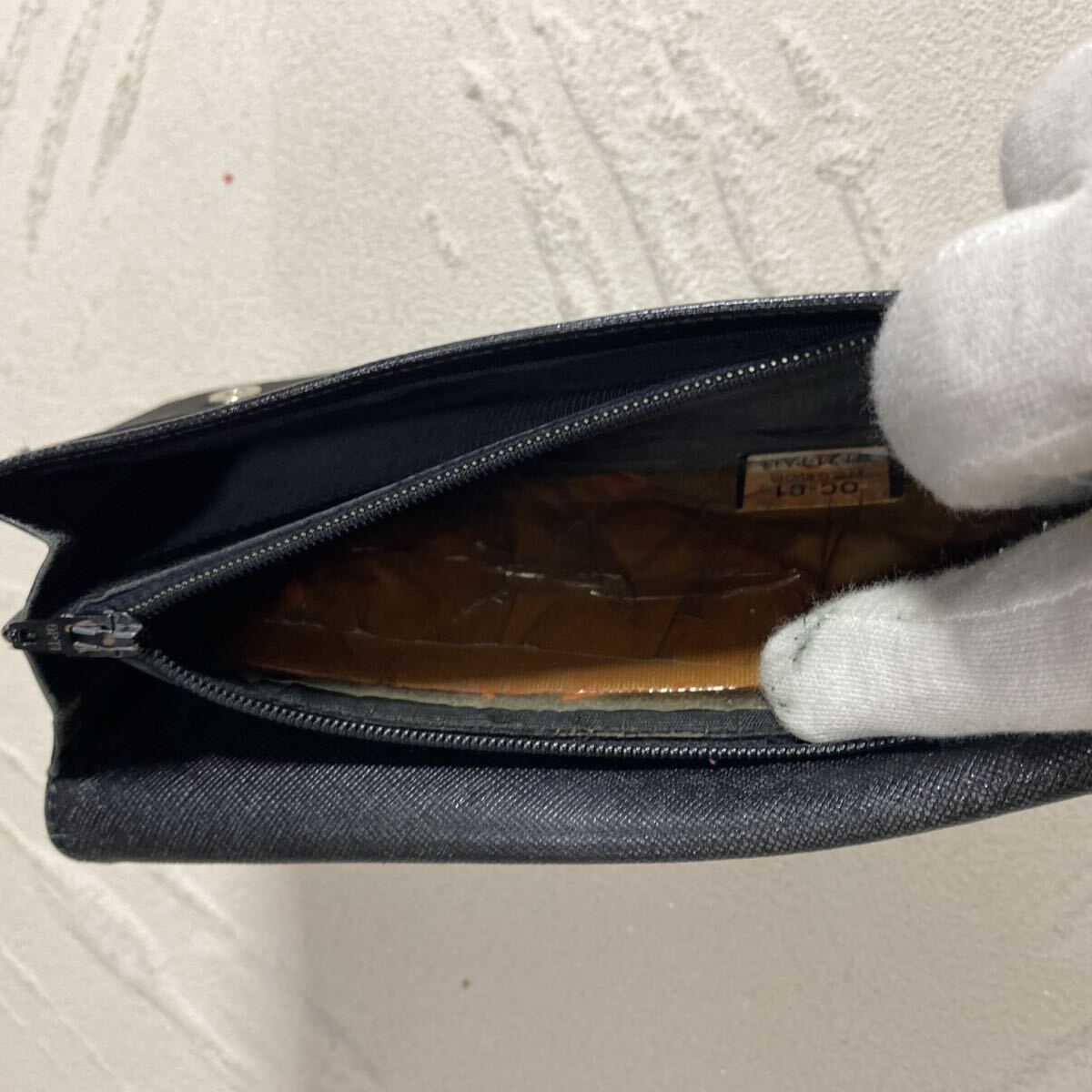 PRADA プラダ 長財布 フラップ ナイロン 黒 三角ロゴ PRADA プラダ 長財布 フラップ ナイロン 黒 三角ロゴ