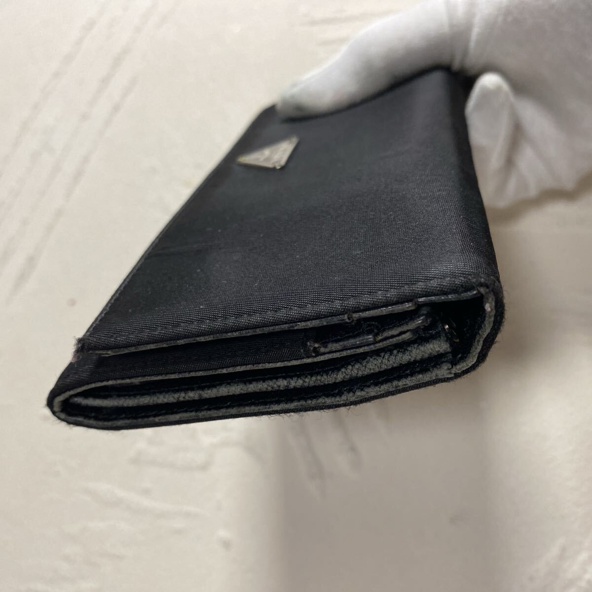 PRADA プラダ 長財布 フラップ ナイロン 黒 三角ロゴ PRADA プラダ 長財布 フラップ ナイロン 黒 三角ロゴ
