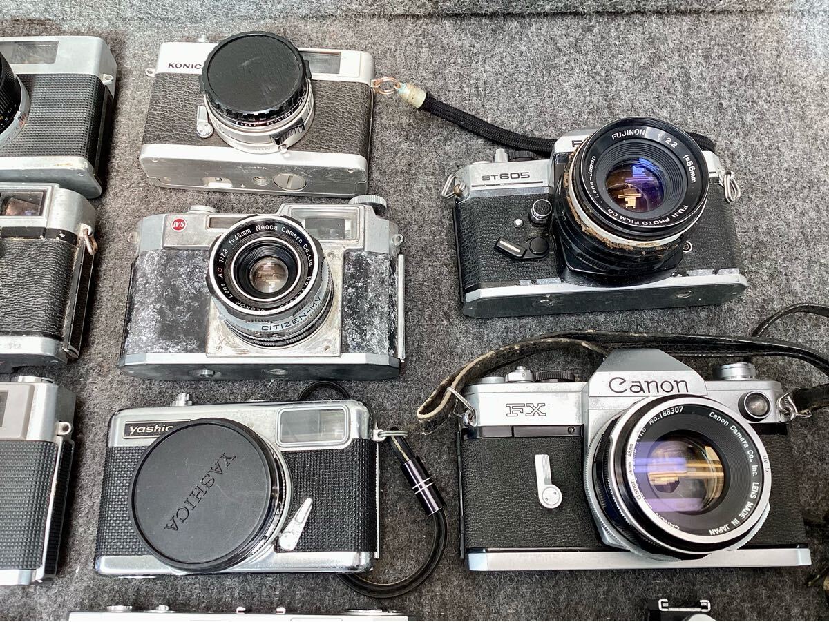 古いレトロなフィルムカメラ 18台まとめて Canon KONIKA RICOH 古いレトロなフィルムカメラ 18台まとめて Canon KONIKA RICOH