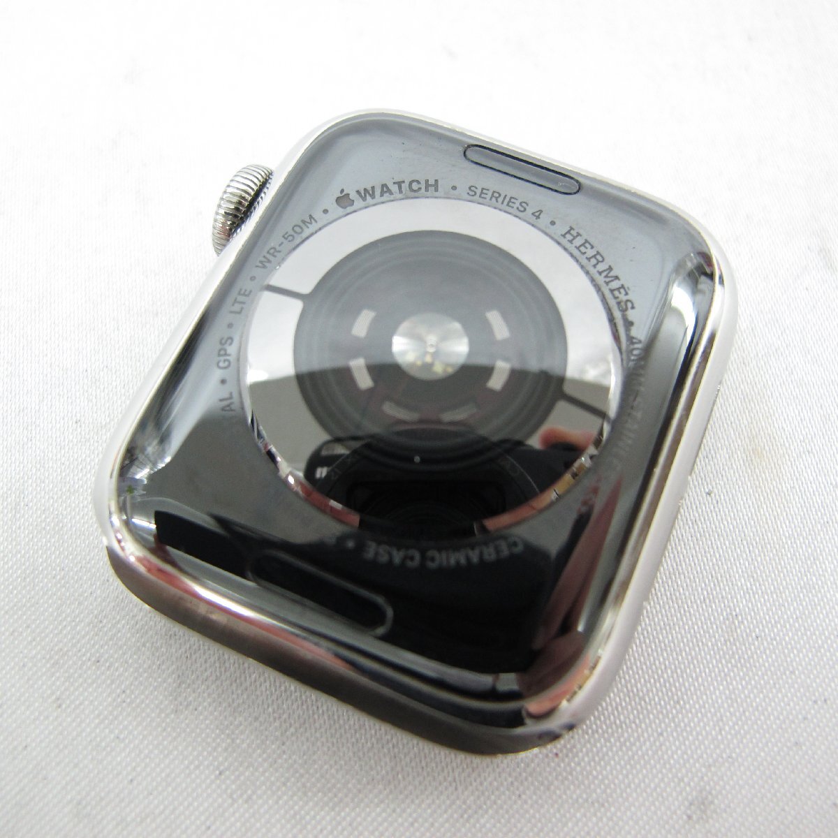 中古品】Apple Watch HERMES エルメス Series4 40mm GPS+ 中古品】Apple Watch HERMES エルメス Series4 40mm GPS+