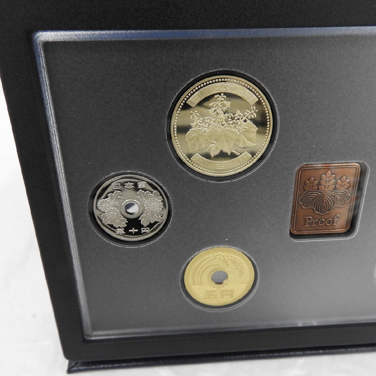 記念硬貨】造幣局 プルーフ貨幣セット 2019年 年銘板有 平成31 記念硬貨】造幣局 プルーフ貨幣セット 2019年 年銘板有 平成31