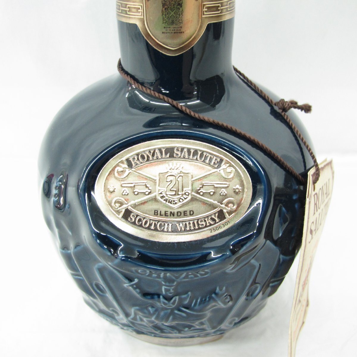 1円~【未開栓】ROYAL SALUTE ロイヤルサルート 21年 陶器ボトル 1円~【未開栓】ROYAL SALUTE ロイヤルサルート 21年 陶器ボトル