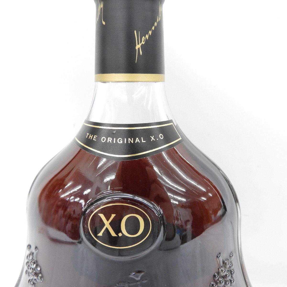 1円~ 【未開栓】Hennessy ヘネシー XO クリアボトル 黒キャップ 1円~ 【未開栓】Hennessy ヘネシー XO クリアボトル 黒キャップ
