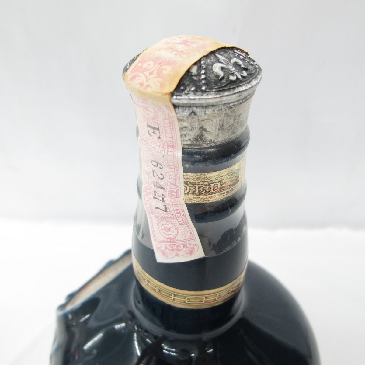 1円~【未開栓】ROYAL SALUTE ロイヤルサルート 21年 陶器ボトル 1円~【未開栓】ROYAL SALUTE ロイヤルサルート 21年 陶器ボトル