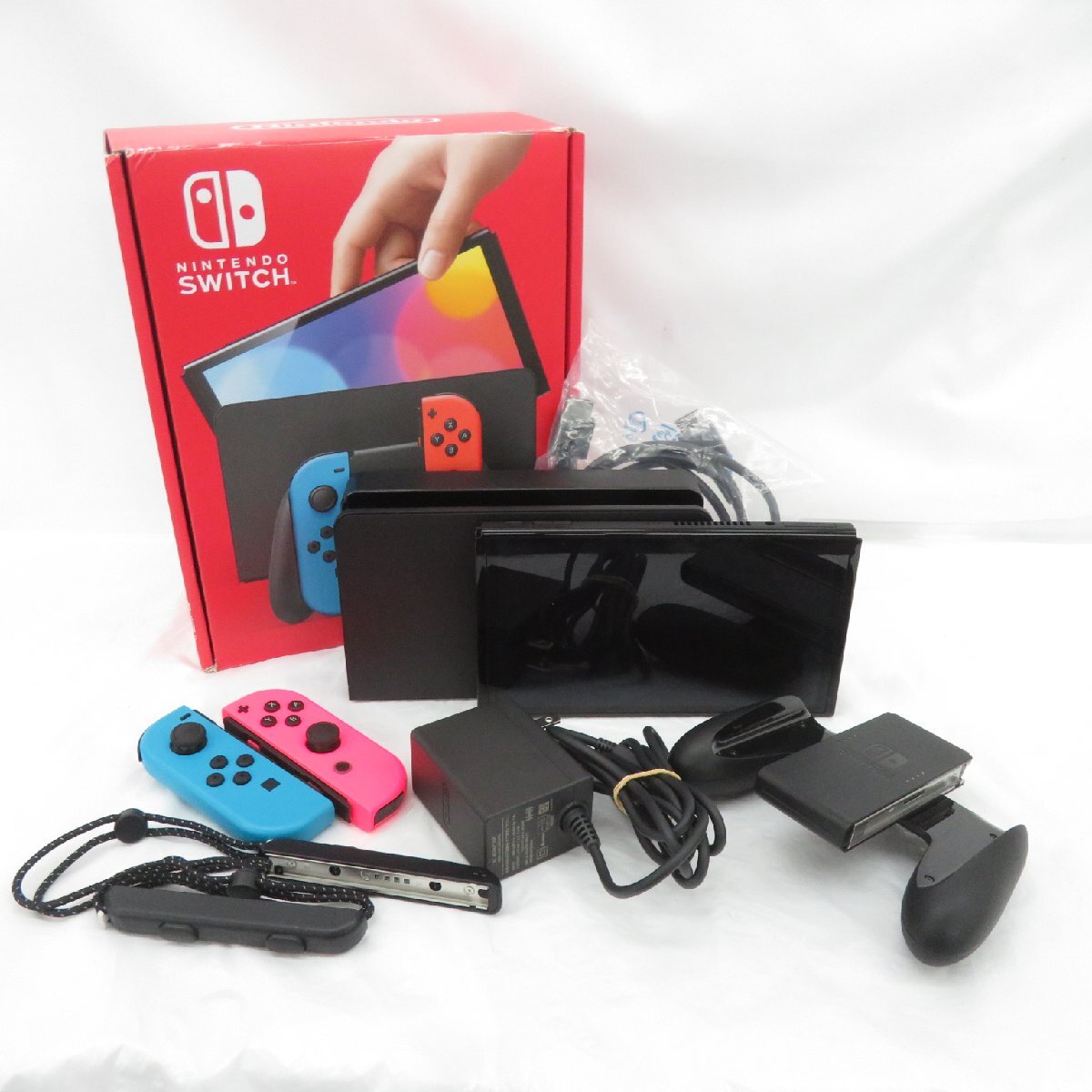 中古品】任天堂 NINTENDO SWITCH ニンテンドースイッチ 有機EL 中古品】任天堂 NINTENDO SWITCH ニンテンドースイッチ 有機EL