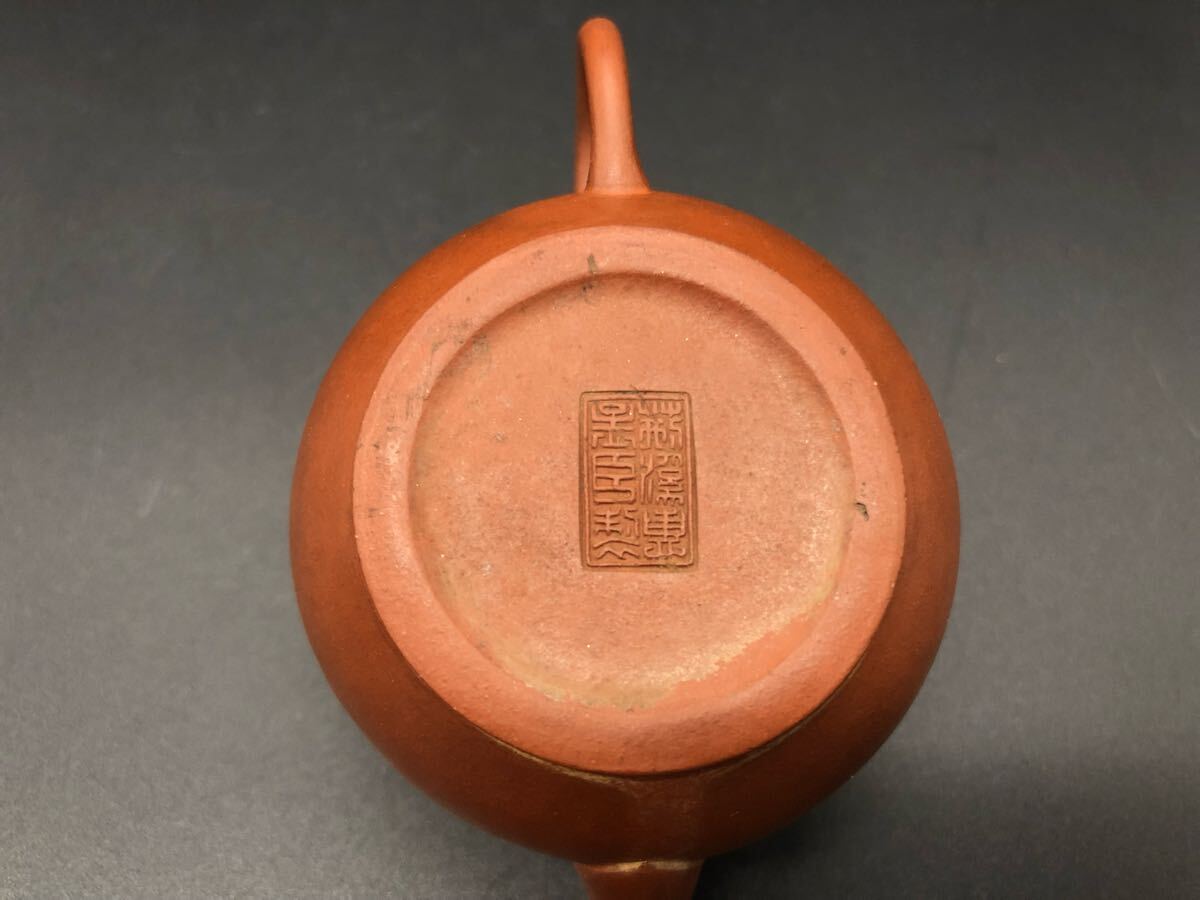 煎茶道具 中国 急須 荊渓恵孟臣製 小振 紫砂 朱泥 水平(骨董 煎茶道具 中国 急須 荊渓恵孟臣製 小振 紫砂 朱泥 水平(骨董