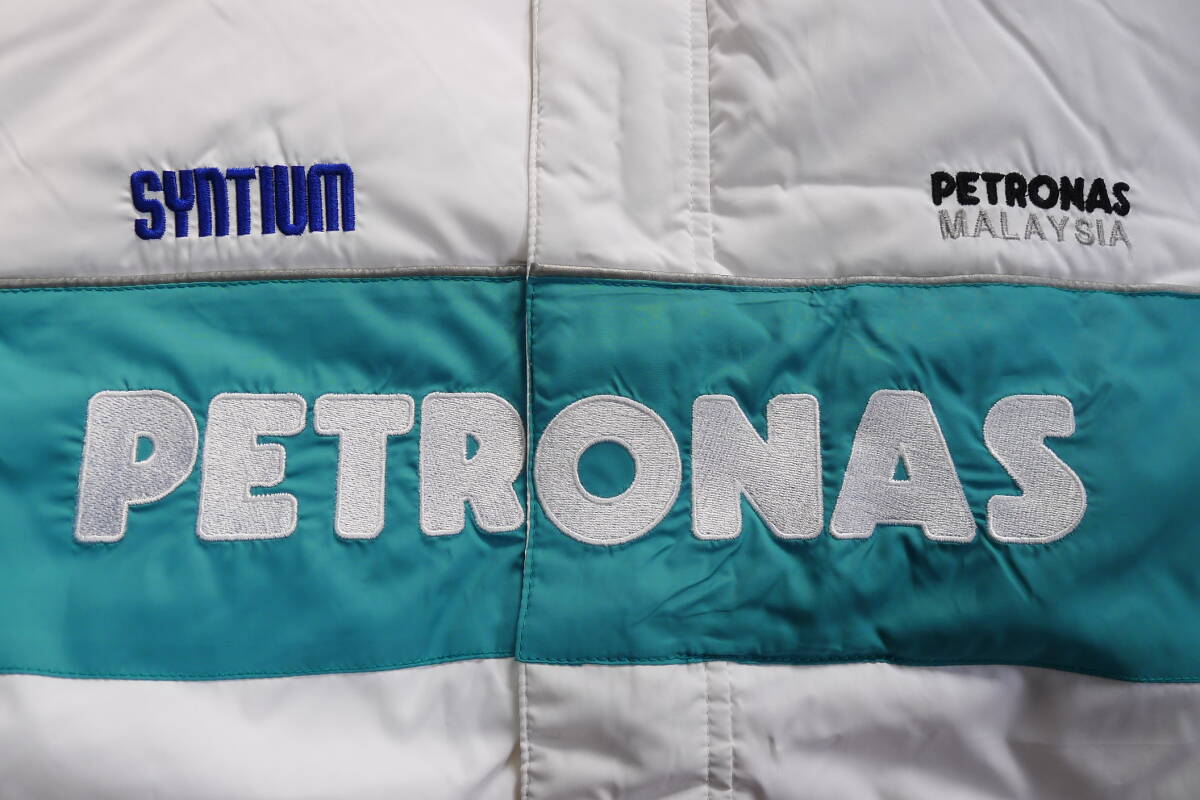PETRONAS ペトロナス オフィシャルレーシングチーム ダウンジャケット トヨタ トムス レクサス メルセデス ザウバー f1 GT 希少品!