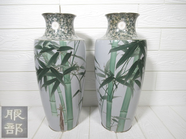 〓蔵出し 服部製 七宝焼 花瓶一対 高さ:43.5㎝ 工芸品 竹林 菊 〓蔵出し 服部製 七宝焼 花瓶一対 高さ:43.5㎝ 工芸品 竹林 菊