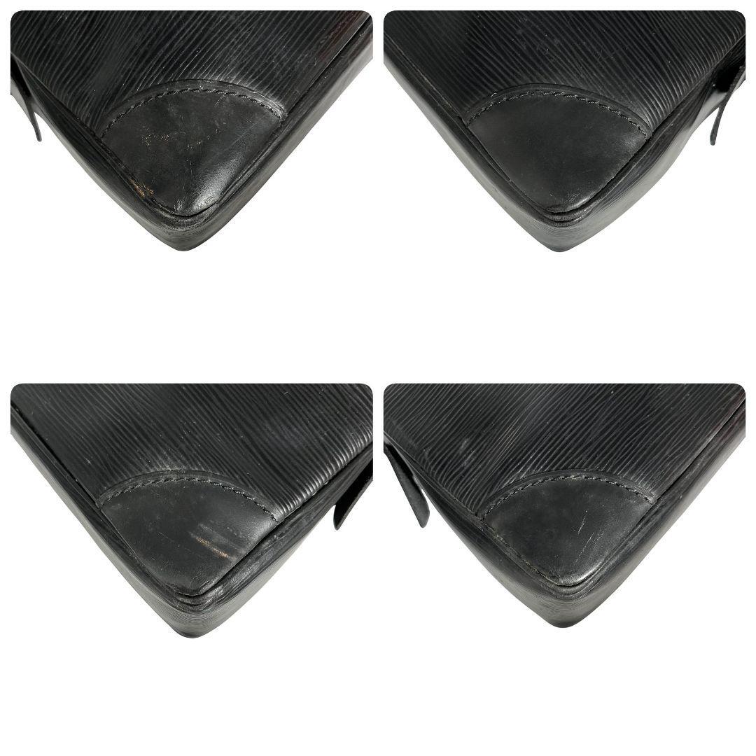鑑定済】ルイヴィトン LOUIS VUITTON エピ ポルトドキュマン 鑑定済】ルイヴィトン LOUIS VUITTON エピ ポルトドキュマン