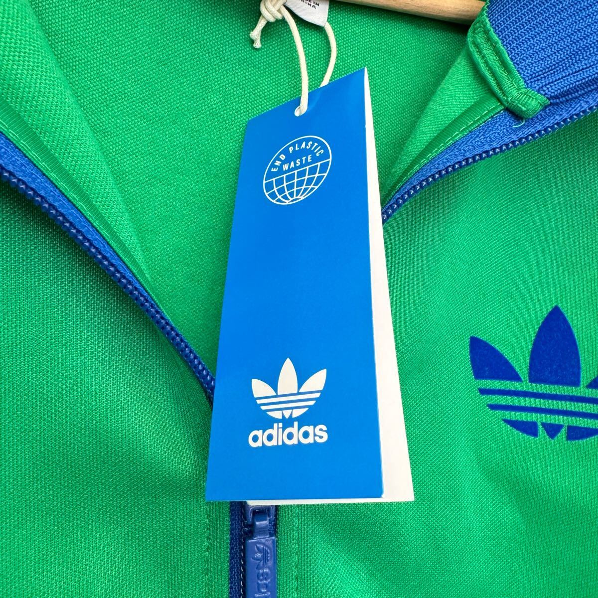 新品未使用adidas Adicolor Heritage Now 70s Striped Track Top 新品未使用adidas Adicolor Heritage Now 70s Striped Track Top