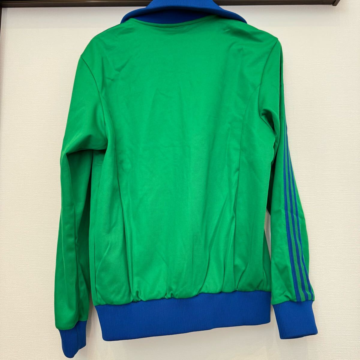 新品未使用adidas Adicolor Heritage Now 70s Striped Track Top 新品未使用adidas Adicolor Heritage Now 70s Striped Track Top
