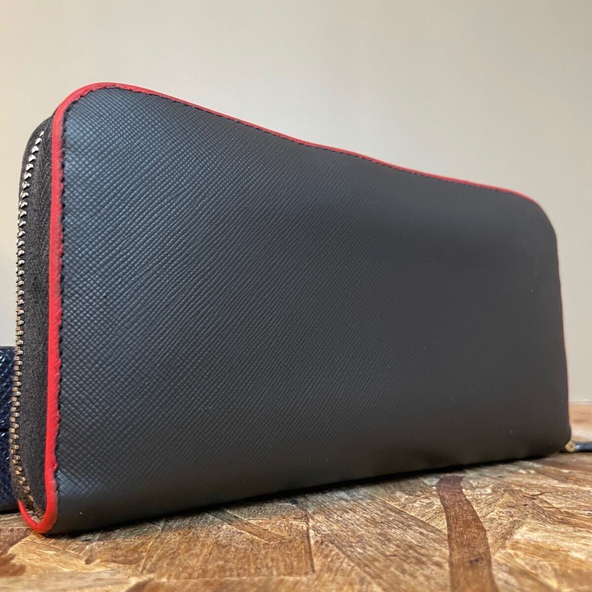 1円 美品 PRADA プラダ 長財布 サフィアーノレザー ロング 1円 美品 PRADA プラダ 長財布 サフィアーノレザー ロング