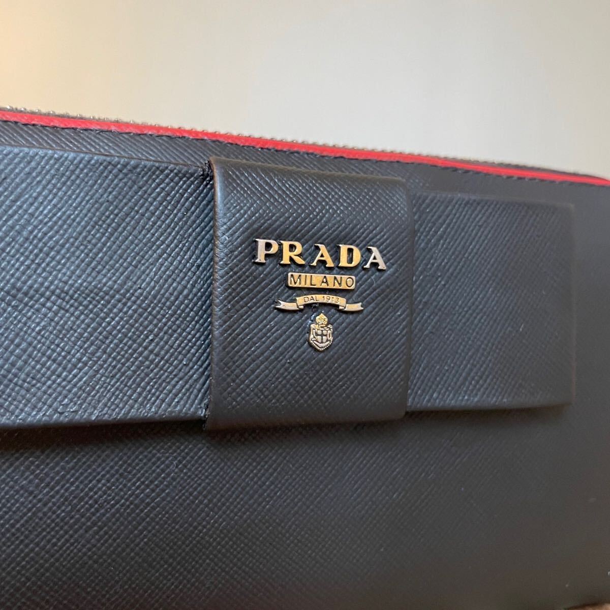 1円 美品 PRADA プラダ 長財布 サフィアーノレザー ロング 1円 美品 PRADA プラダ 長財布 サフィアーノレザー ロング