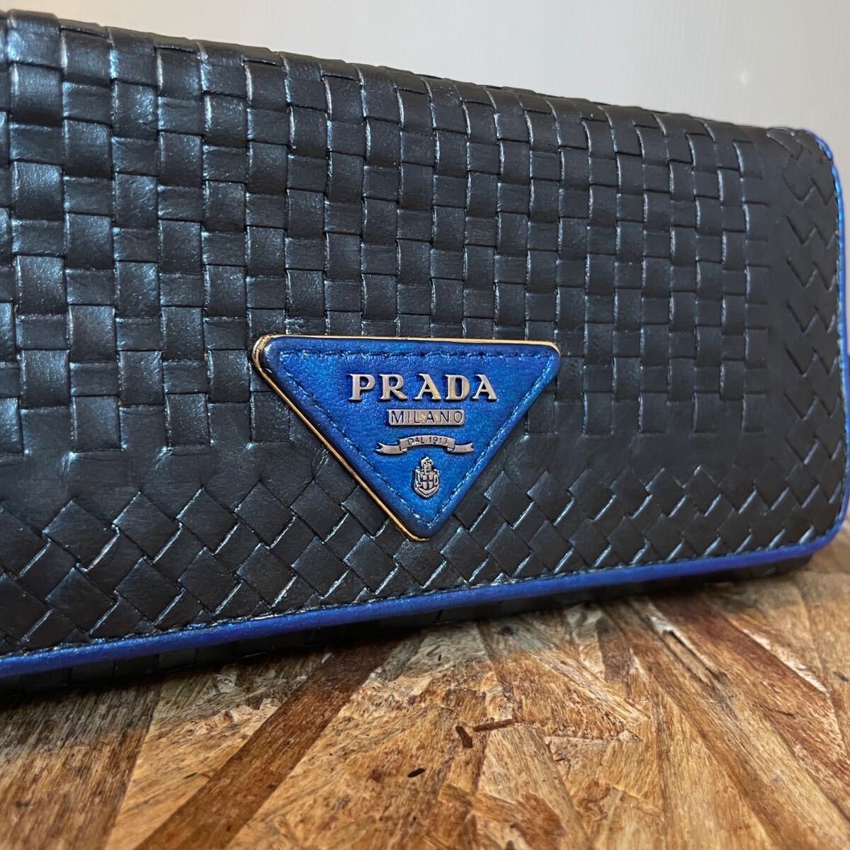1円 美品 レアモデル PRADA プラダ サフィアーノレザー 男女 1円 美品 レアモデル PRADA プラダ サフィアーノレザー 男女