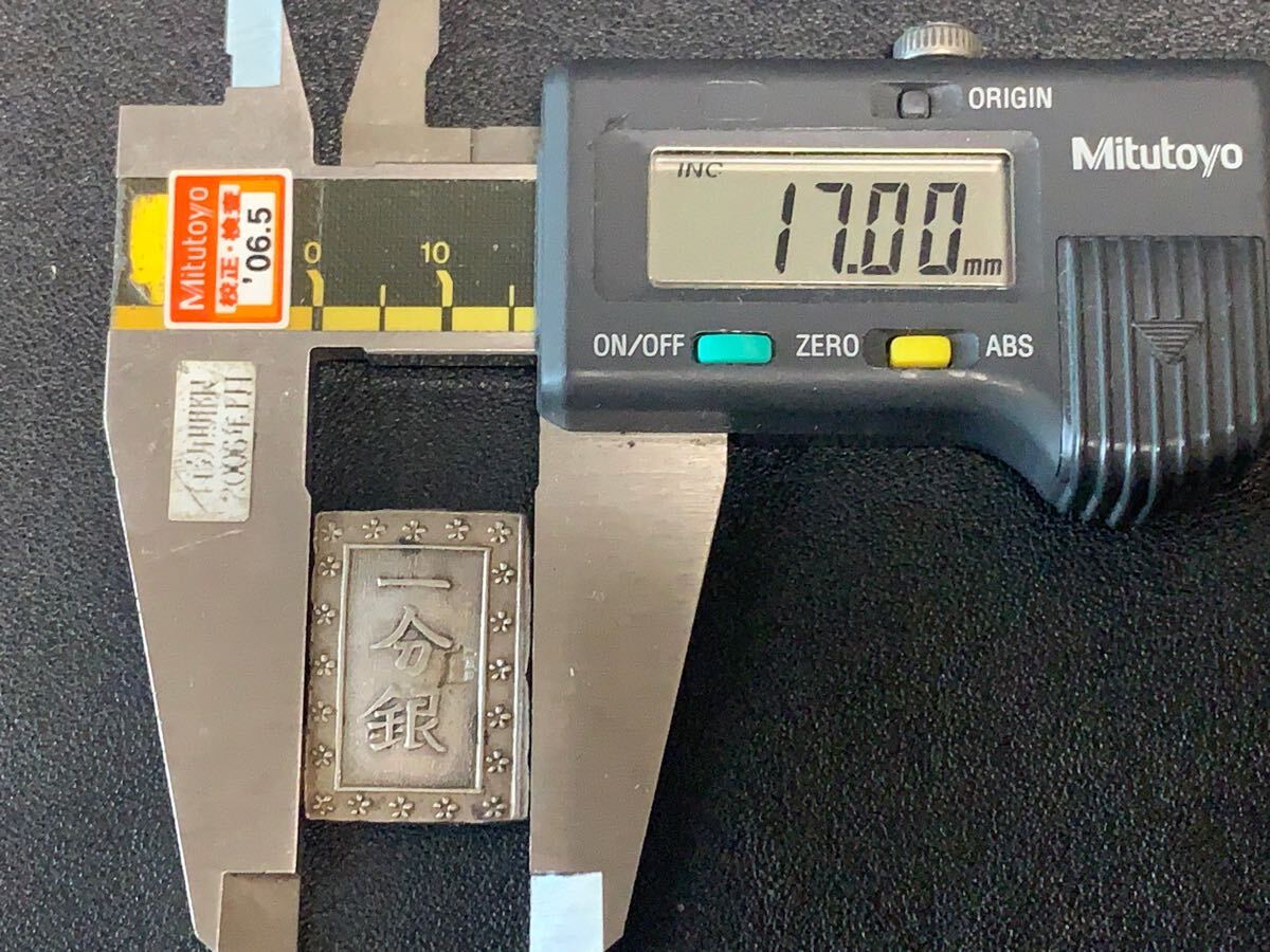 古銭 庄内一分銀 約8.7g 17.00mm×23.84mm 日本 貨幣 銀貨 古銭 庄内一分銀 約8.7g 17.00mm×23.84mm 日本 貨幣 銀貨
