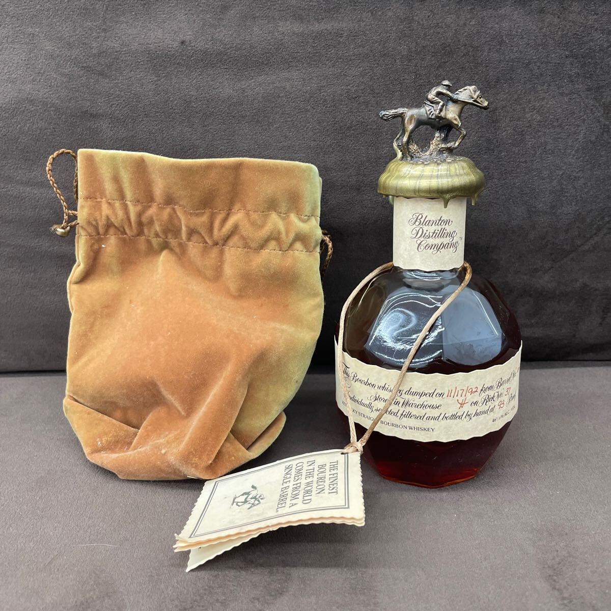 吉 未開栓 ブラントン 92年 Blanton Distilling Company 古酒 吉 未開栓 ブラントン 92年 Blanton Distilling Company 古酒
