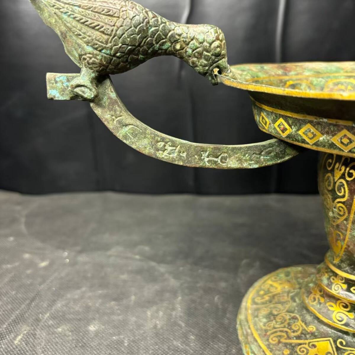 P7旧家収蔵 西漢 銅製 金 銀 小鳥 燭台灯 置物(銅製)|売買され P7旧家収蔵 西漢 銅製 金 銀 小鳥 燭台灯 置物(銅製)|売買され